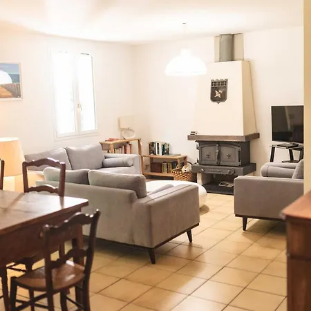 Spacieuse Maison Familiale Entre Pins Et Ocean Jusqu'a 10 Personnes * Tosse